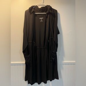 Torrid black open front hooded cardigan with pockets